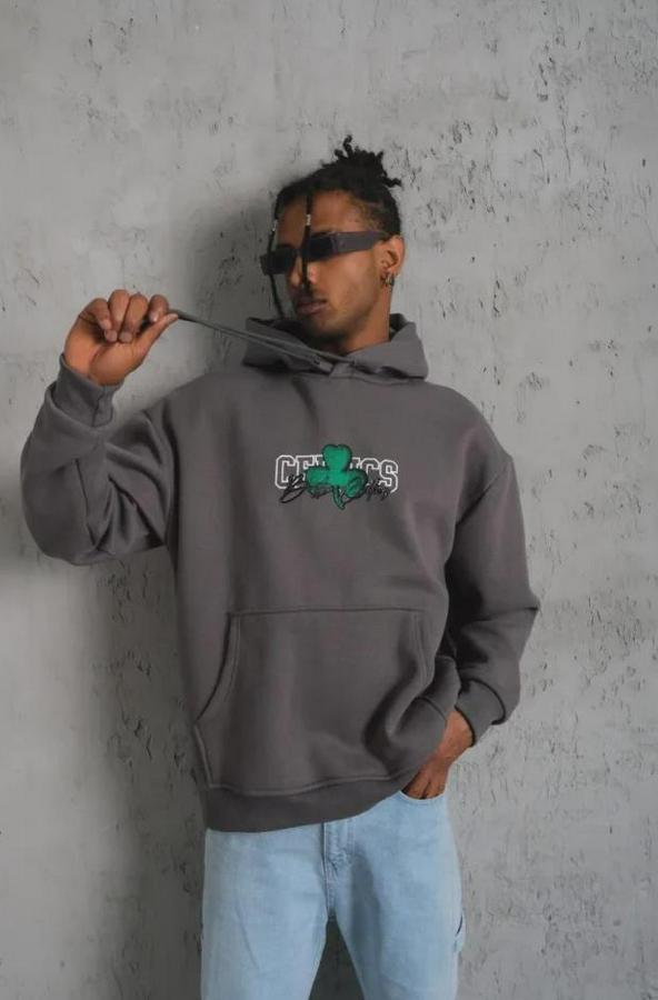 Baskılı Kapüşonlu Ve Kordon Ipli Sweat