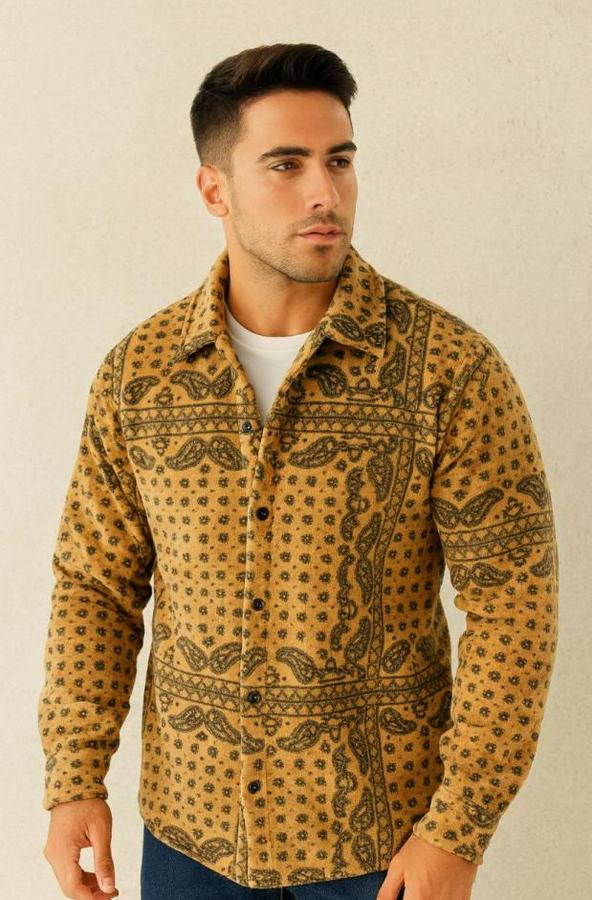 Desenli Düğmeli Polar Gömlek – Hardal Paisley Desen Yakalı, Uzun Kollu, Oversize Rahat Kalıp