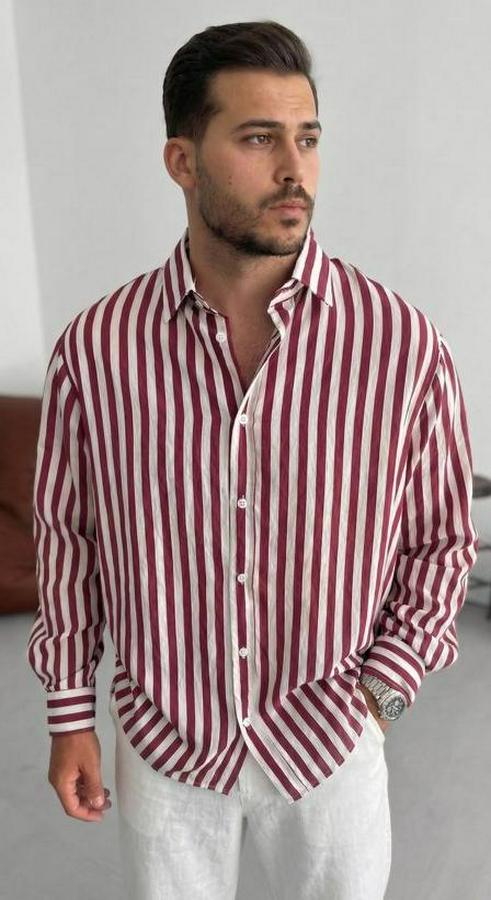 Dikey Çizgili Yarım Oversize Gömlek