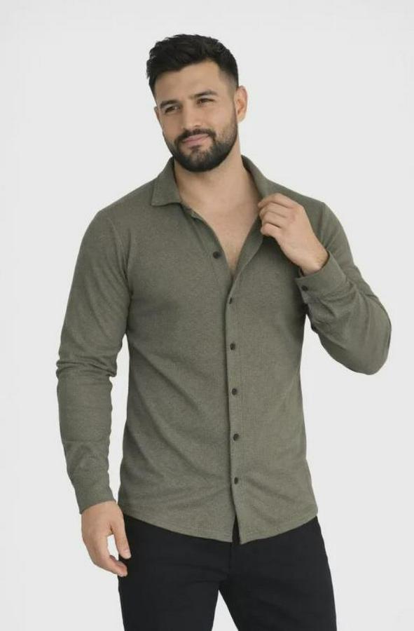 Waffle Kumaş Uzun Kollu Düğmeli Açık Yaka Regular Fit Gömlek