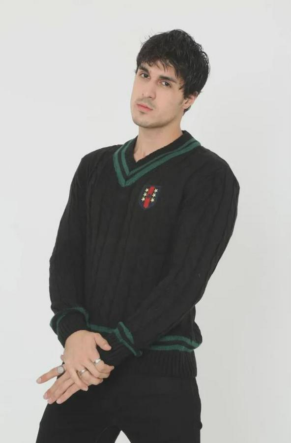 V Yaka Örgülü Kazak