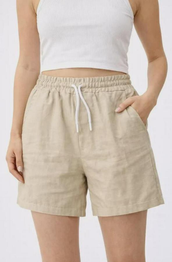 Keten Kumaş Cepli Rahat Kesim Bel Lastikli Şort
