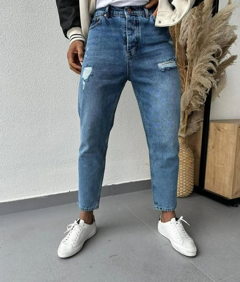 Cep Yırtık Detaylı Mom Jean