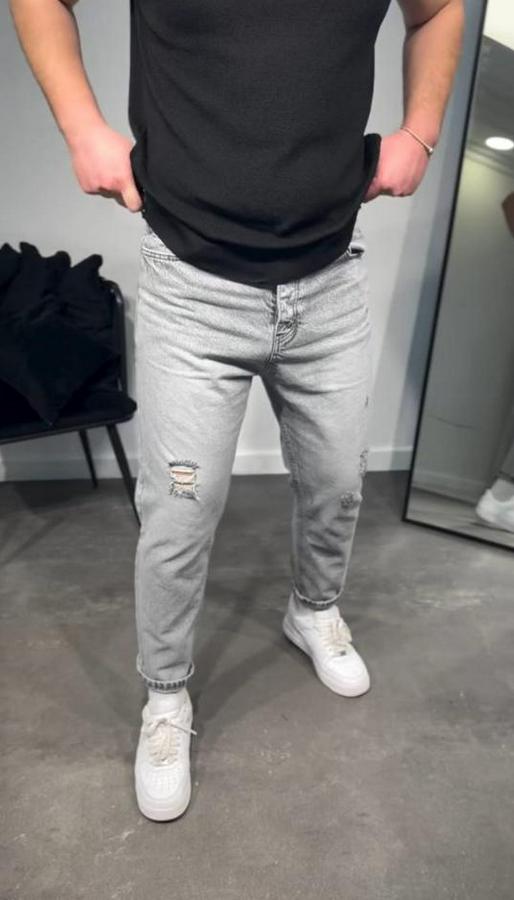 Gri Yırtık Detaylı Boyfriend Jean