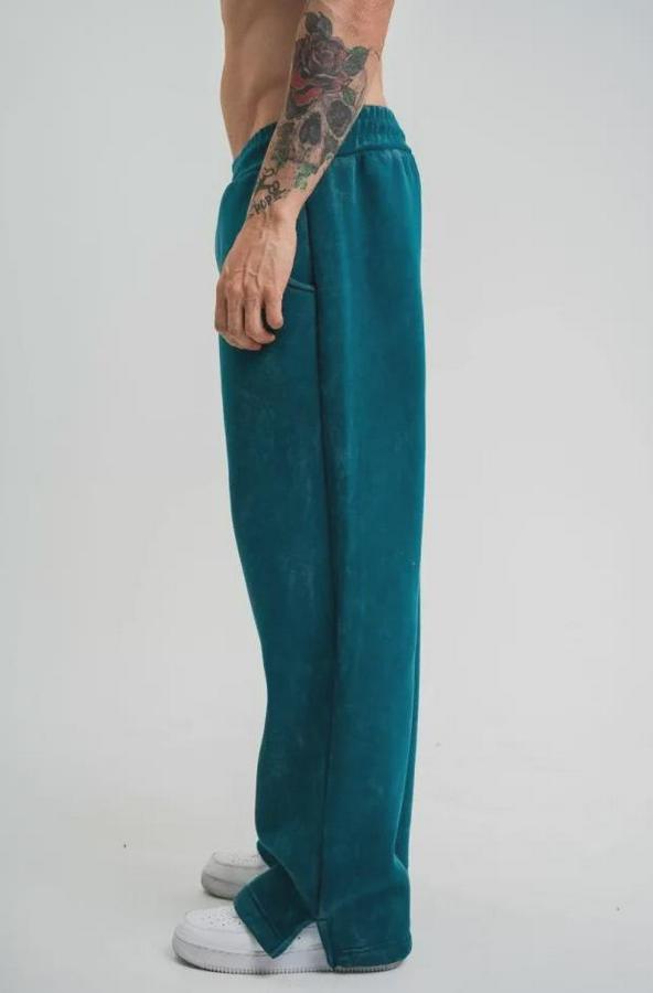 Yırtmaç Detaylı Boru Paça Baggy Eşofman Pantalon