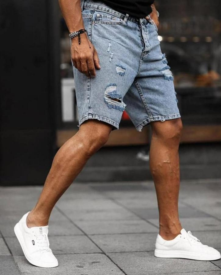 Buz Mavi Yırtık Detaylı Kot Şort