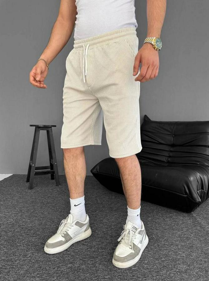 Su Yolu Çizgili Cepli Şort- Bej