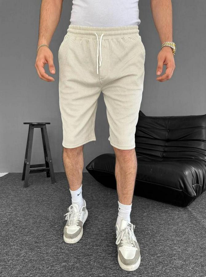 Su Yolu Çizgili Cepli Şort- Bej