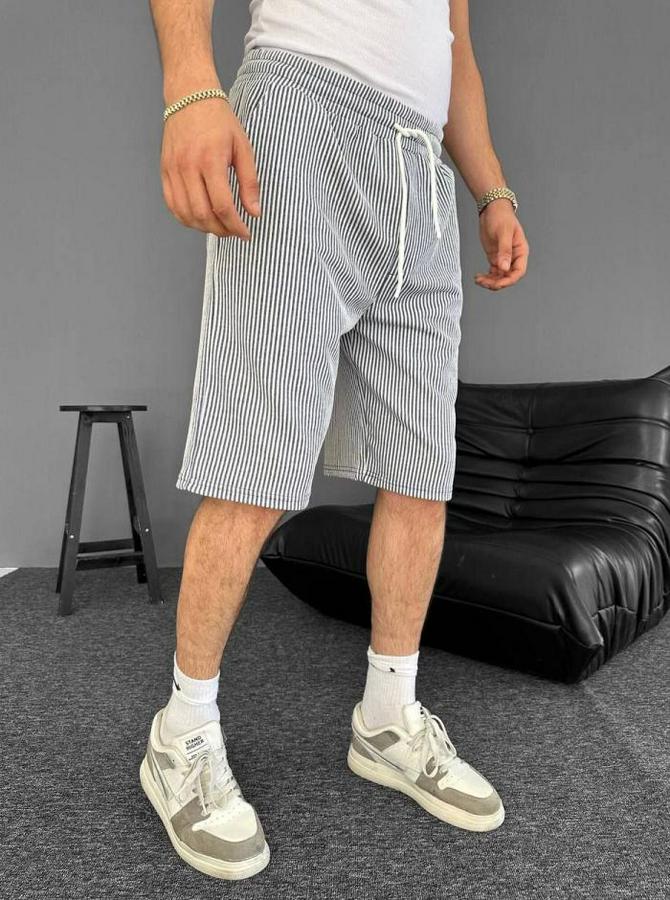 Su Yolu Çizgili Cepli Şort- Gri