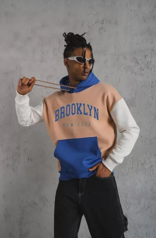 Çok Parçalı Baskılı Kapüşonlu Sweatshirt