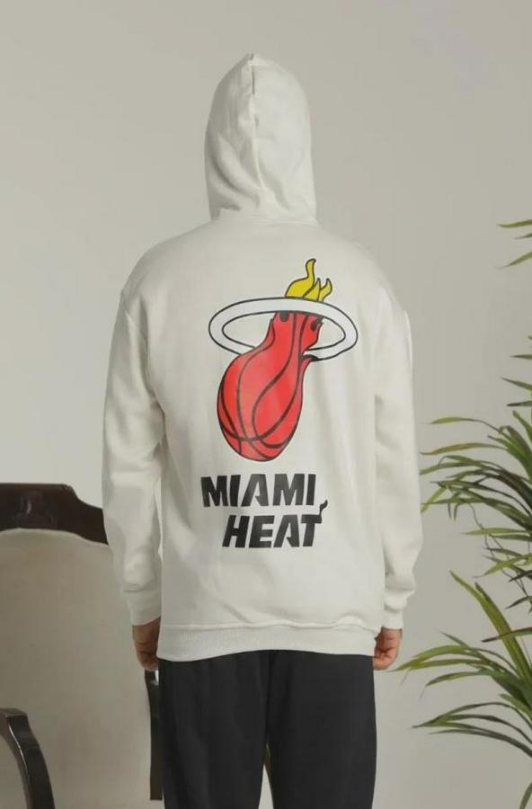 Oversize Üç Iplik Kapüşonlu Sweatshirt –sırt Ve Ön Baskılı, Kanguru Cepli, Rahat Kalıp Maskot Desenli Model