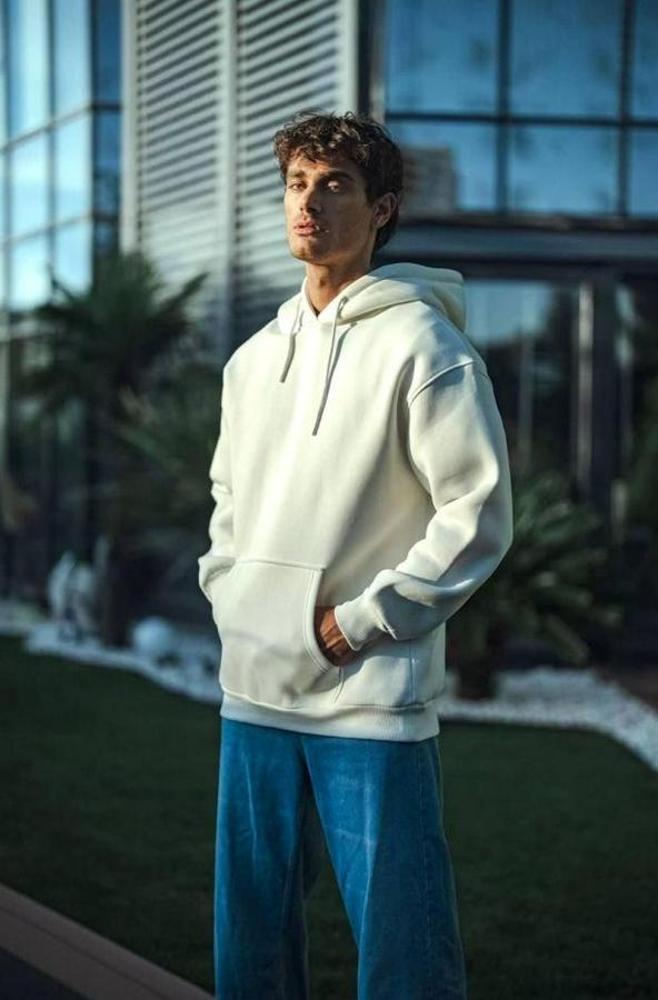 Üç Iplik Penye Kapşonlu Basic Sweatshirt