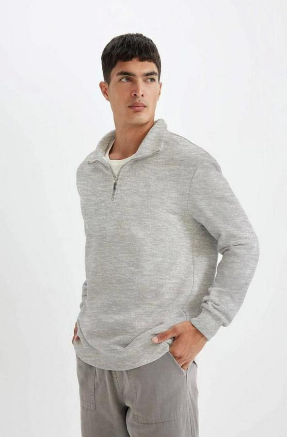 Unisex Uzun Kol Yarım Farmuarlı Yakalı Basic Sweatshirt