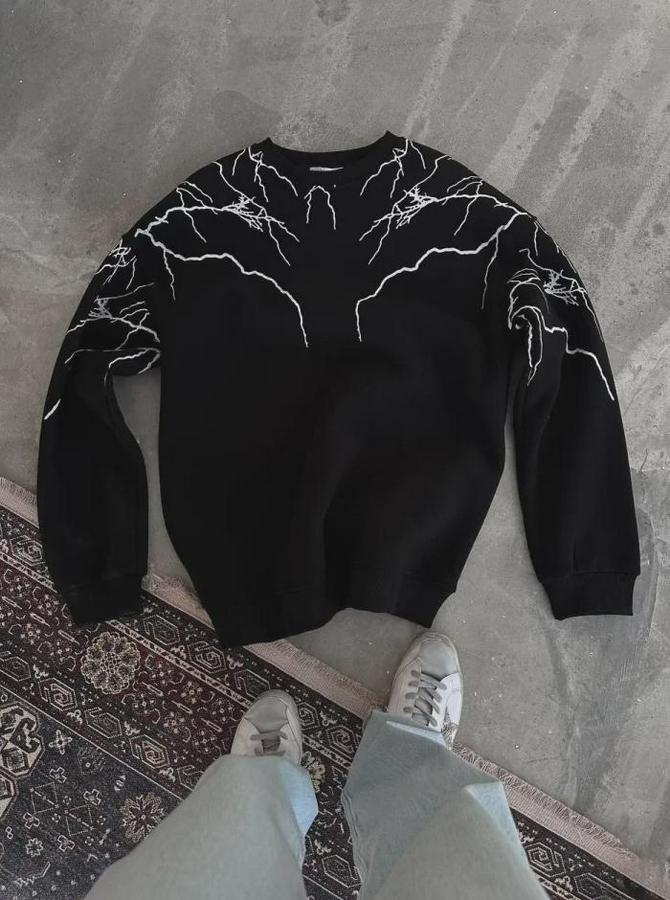 Yıldırım Baskılı Bisiklet Yaka Sweatshirt