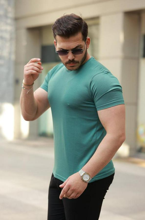 Bisiklet Yaka Basic Kısa Kollu Tişört