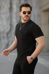 Cepli Kolyeli Kısa Kollu Örme Kumaş T-Shirt