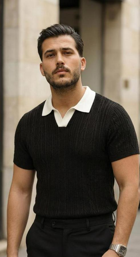 Desenli Kısa Kollu Triko Tişört