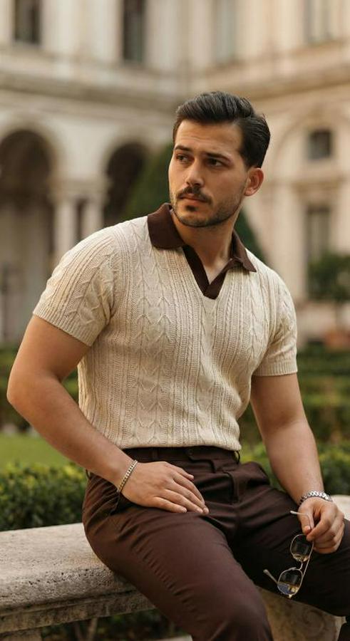 Desenli Kısa Kollu Triko Tişört