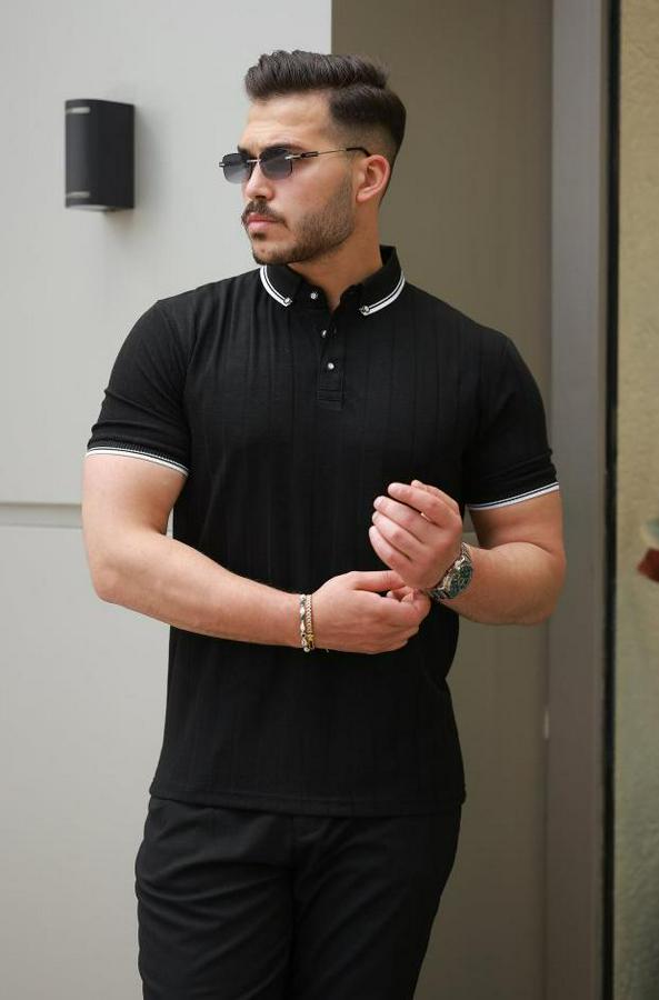 Düğme Yakalı Jakar Kumaş Kısa Kollu Tişört