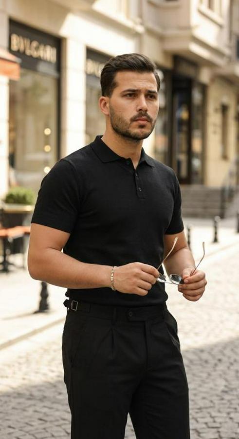 Düğme Yakalı Kısa Kollu Pamuk Triko Tişört