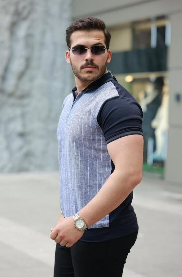 Fermuar Yakalı Çizgili Kısa Kollu Tişört