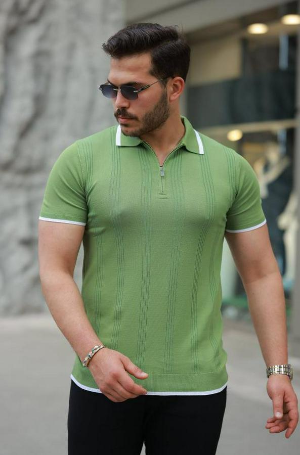 Fermuar Yakalı Kısa Kollu Tişört