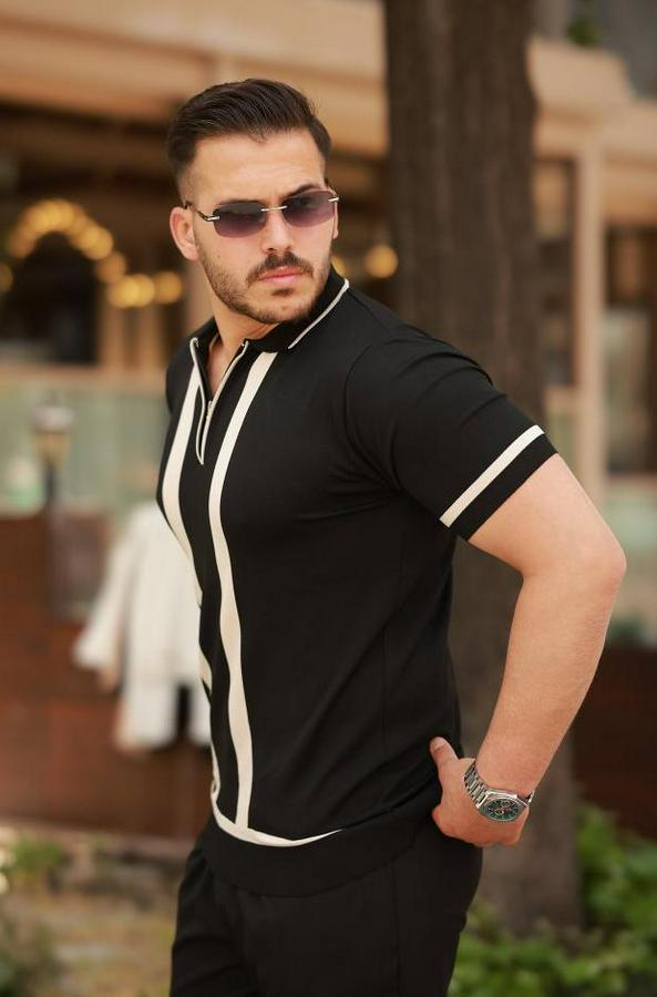 Fermuar Yakalı Şerit Detaylı Kısa Kollu Tişört