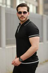 Fermuarlı Yakalı Kısa Kollu T-Shirt