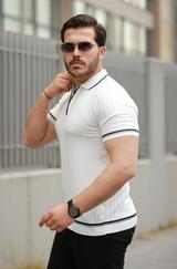 Fermuarlı Yakalı Kısa Kollu T-Shirt