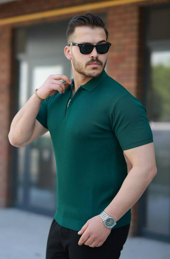 Fermuarlı Yakalı Kısa Kollu Tshirt