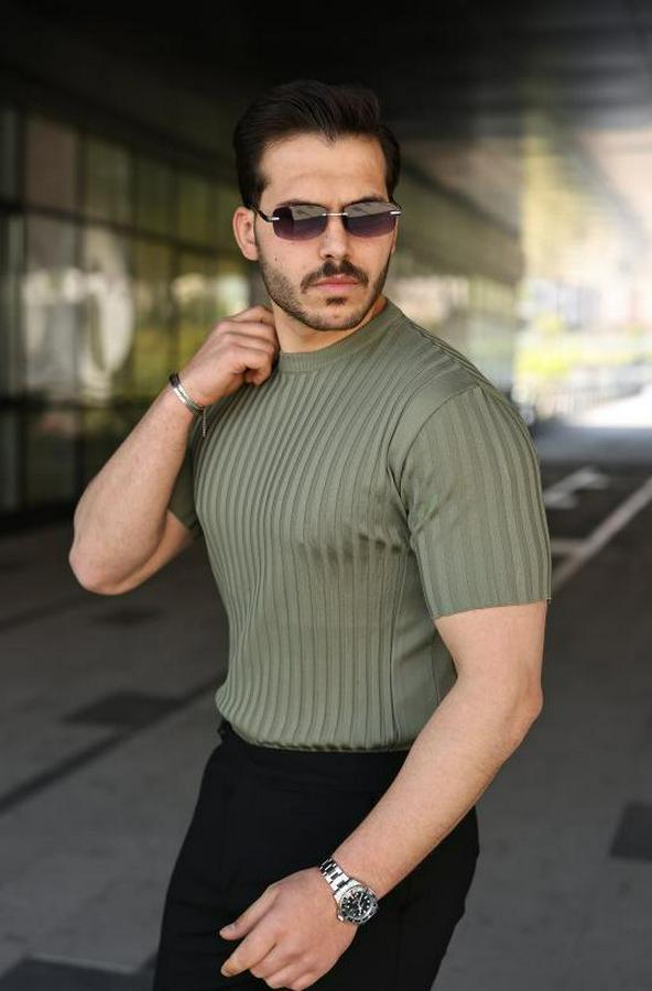 Fitilli Bisiklet Yaka Kısa Kollu Tişört