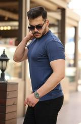 Ince Çizgi Dokulu Bisiklet Yaka Kısa Kollu T-Shirt