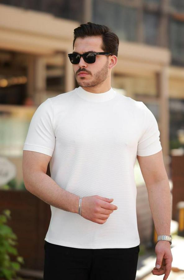 Ince Çizgi Dokulu Kısa Kollu T-Shirt