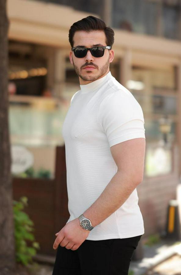 Ince Çizgi Dokulu Kısa Kollu T-Shirt