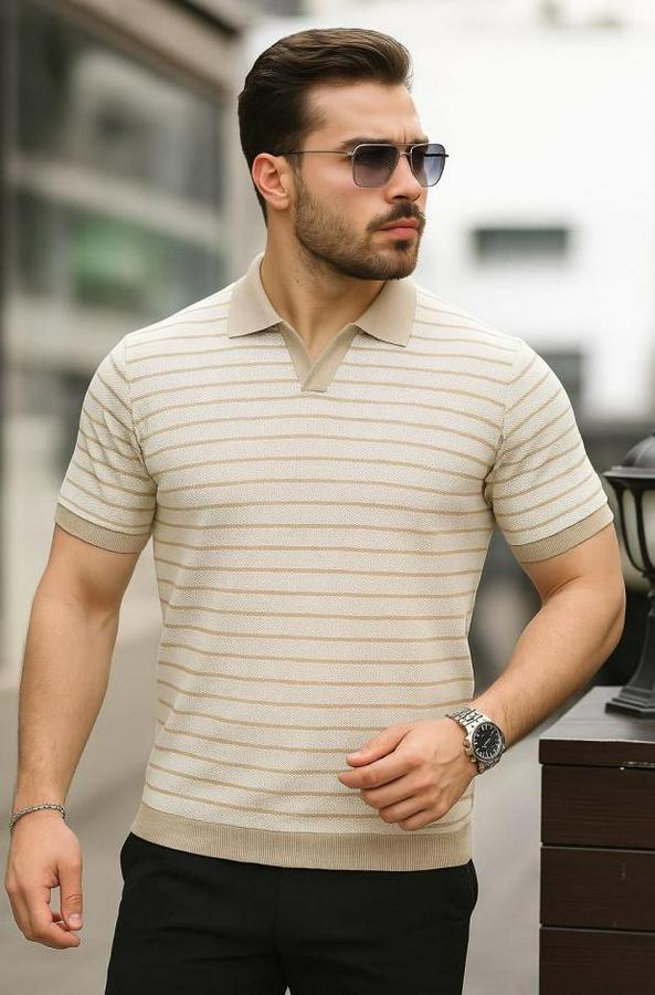 Kısa Kollu Çizgi Desenli Örme Kumaş Tshirt