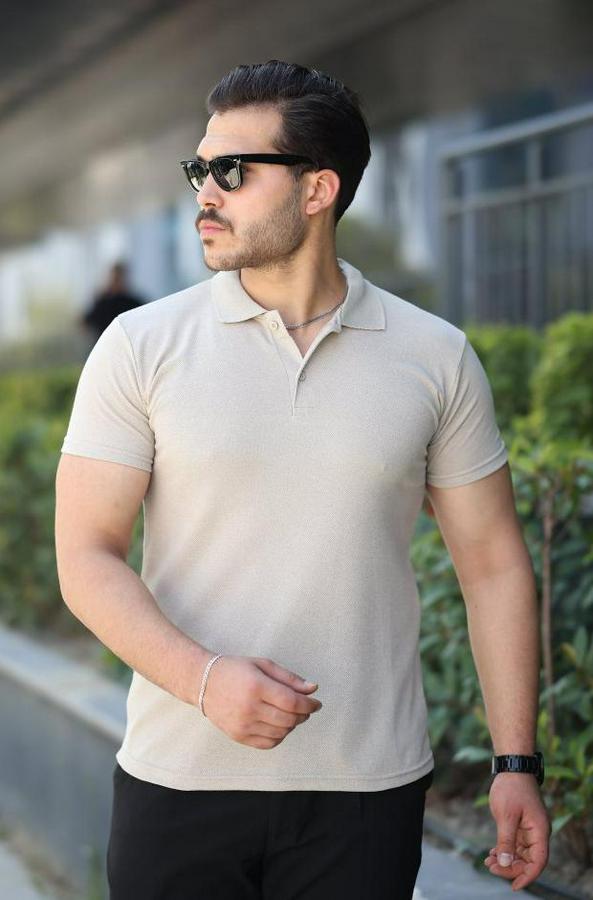 Kısa Kollu Yakalı Tişört