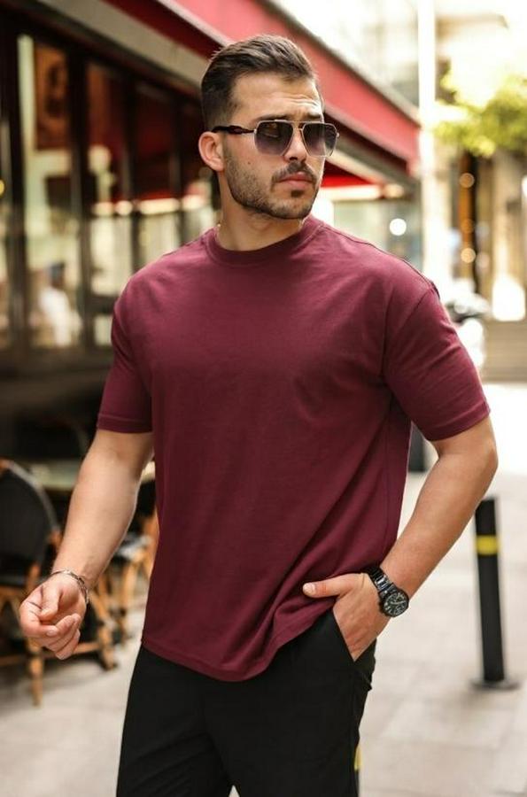 Kolları Dar Kesim Rahat Kalıp Basic Tişört