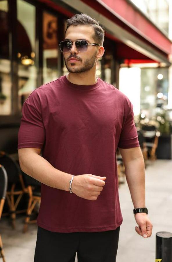Kolları Dar Kesim Rahat Kalıp Basic Tişört