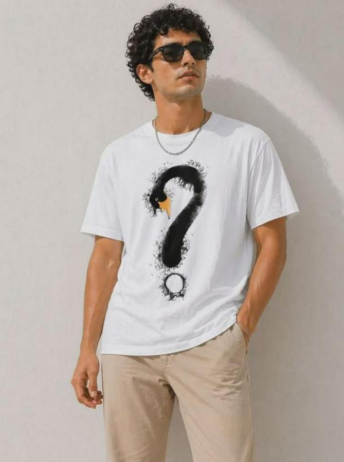 Kuğu Figürlü Soru Işareti Baskılı Tişört Kısa Kol T-Shirt