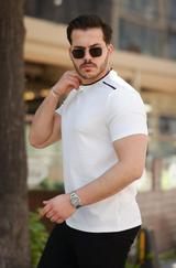 Omuzlar Çizgi Detaylı Kısa Kollu T-Shirt