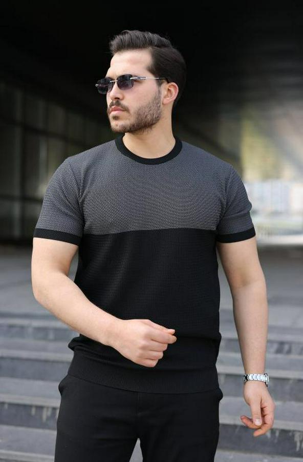 Renk Bloklu Bisiklet Yaka Kısa Kollu Triko Tişört