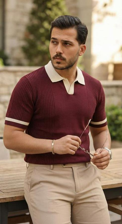 Renkli Yakalı File Desenli Kısa Kollu Tişört