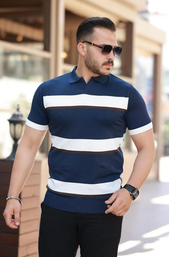 Şerit Desenli Hemşire Yaka Kısa Kollu Tişört