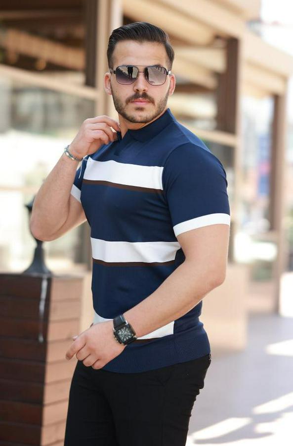 Şerit Desenli Hemşire Yaka Kısa Kollu Tişört