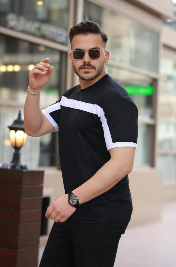 Şerit Detaylı Kısa Kollu T-Shirt