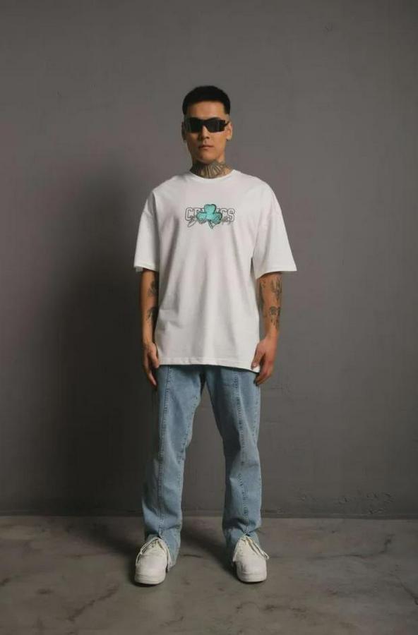 Sırt Baskılı T-Shirt