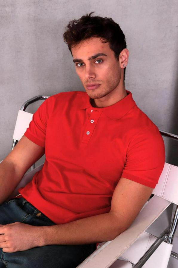 Slim Fit Pamuklu Yumuşak Doku Nefes Alan Kumaş Yakalı Tişört