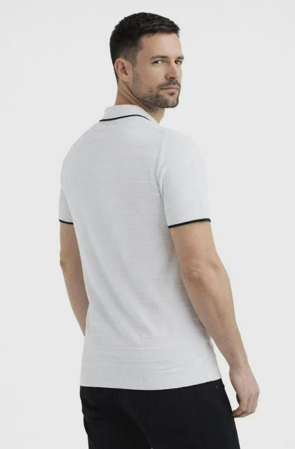 Triko Kumaş Yakalı Düğmesiz Açık Yaka Fitilli Kısa Kollu Regular Fit Tişört T-Shirt