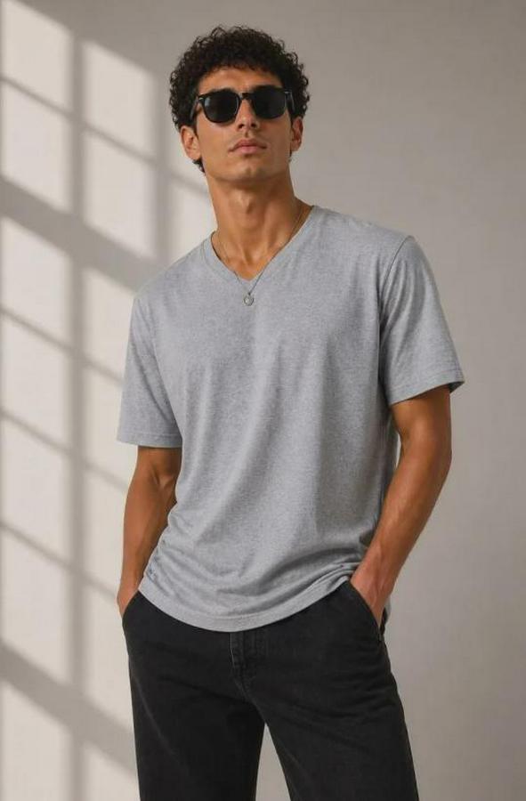 V Yaka Basic Tişört Kısa Kol Yazlık Regular Fit T-Shirt