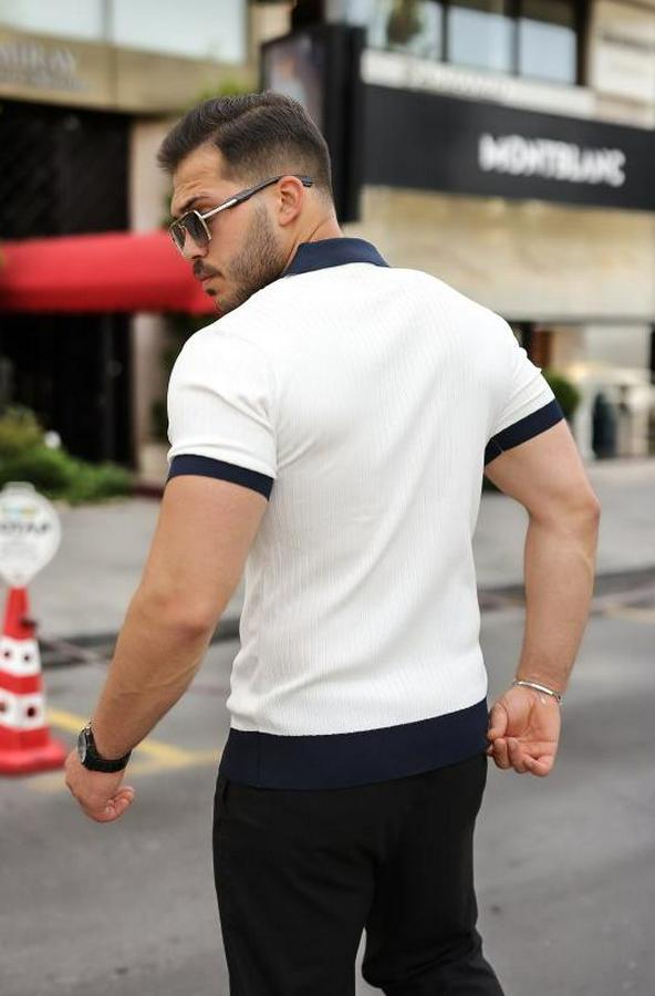 Yaka Ve Kol Detaylı Fermuar Yakalı Çizgi Desen Kısa Kollu Triko Tişört